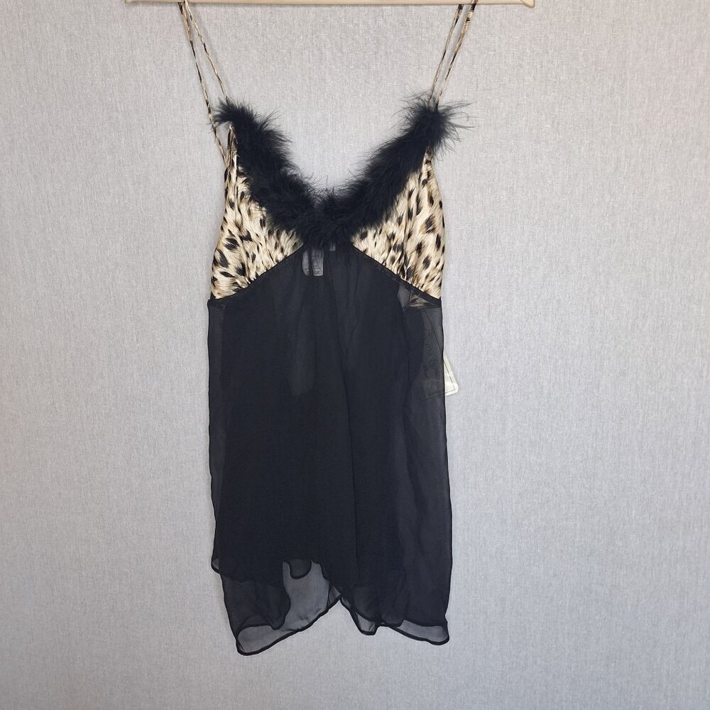 NWT 2 Piece Lingerie Set Size M/L Animal Print Playful Sleepwear Coquette